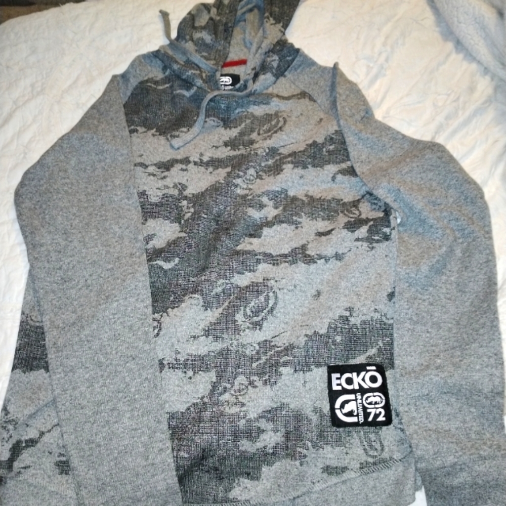 Long sleeve with hood